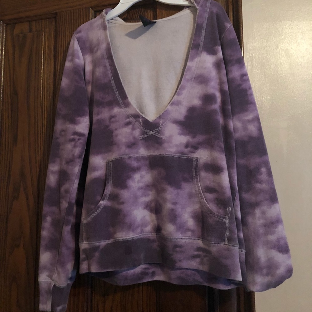 Lucky Brand V-neck long sleeve hoodie